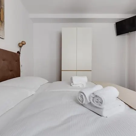 Eni 1 Appartement Zadar