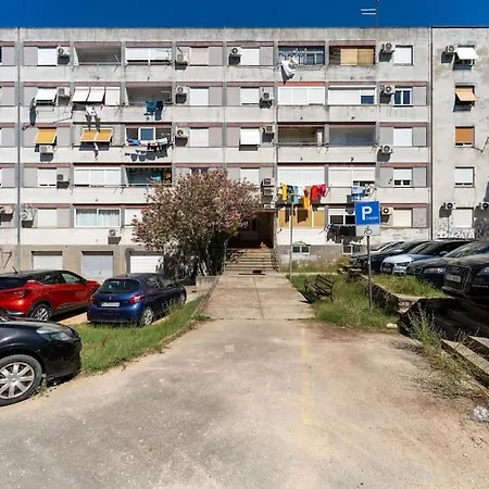 Eni 1 Appartement Zadar