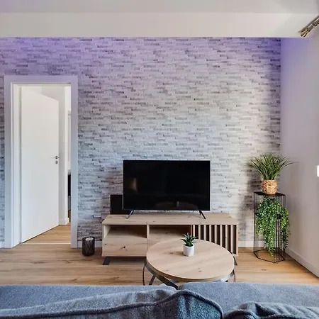 Eni Apartment