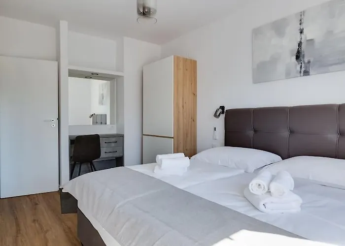Apartment Eni 1