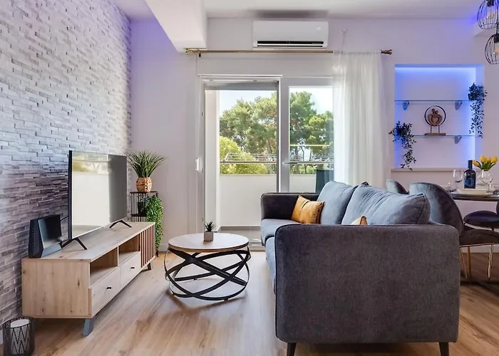 Apartment Eni 1 *