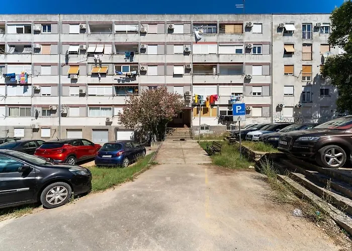 Eni 1 Apartamento Zadar